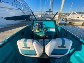 Köpa 2021 Axopar Boats 22 Spyder Jobe Revolve Xxii