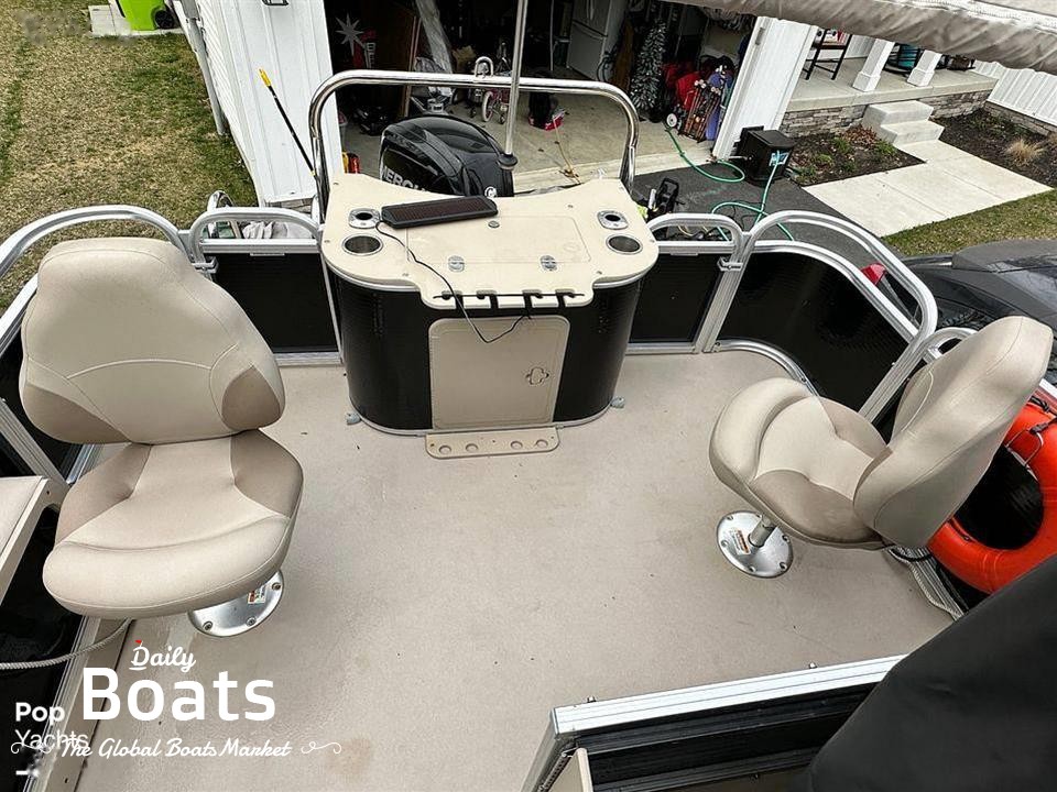 2016 Avalon Pontoon Boats 2385 Gs Rf for sale. View price, photos and