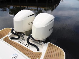 2015 Scout Boats 320