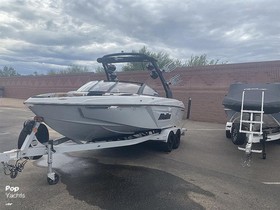 2020 Malibu 23 Wakesetter for sale