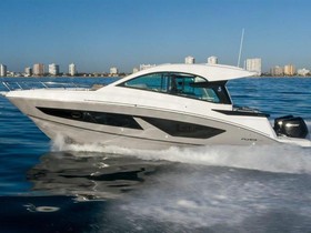 2024 Beneteau Boats Gran Turismo 32