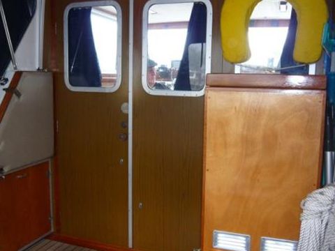 Buy 1981 Cleopatra 875
