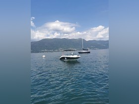 Купити 2018 Sea Ray Boats 210 Spx