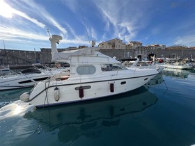 Vegyél 1992 Nimbus Boats 33