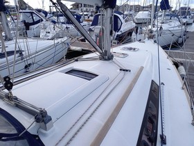 2010 Beneteau Boats Oceanis 370 на продажу