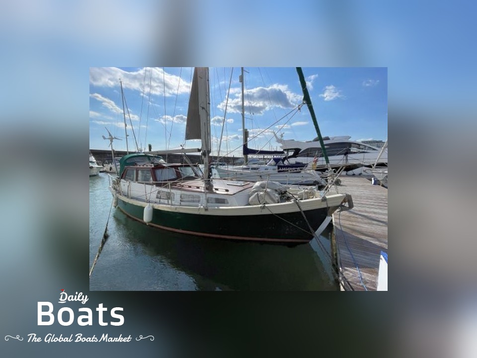 1980 Hartley Queenslander Ferrocement for sale. View price, photos and ...