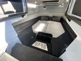 2021 Axopar (FI) Brabus Shadow 900 Cross Cabin in vendita