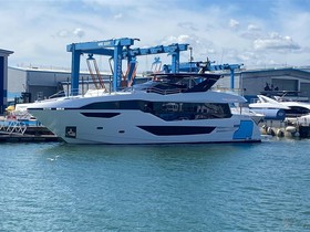 2023 Sunseeker 100 Yacht