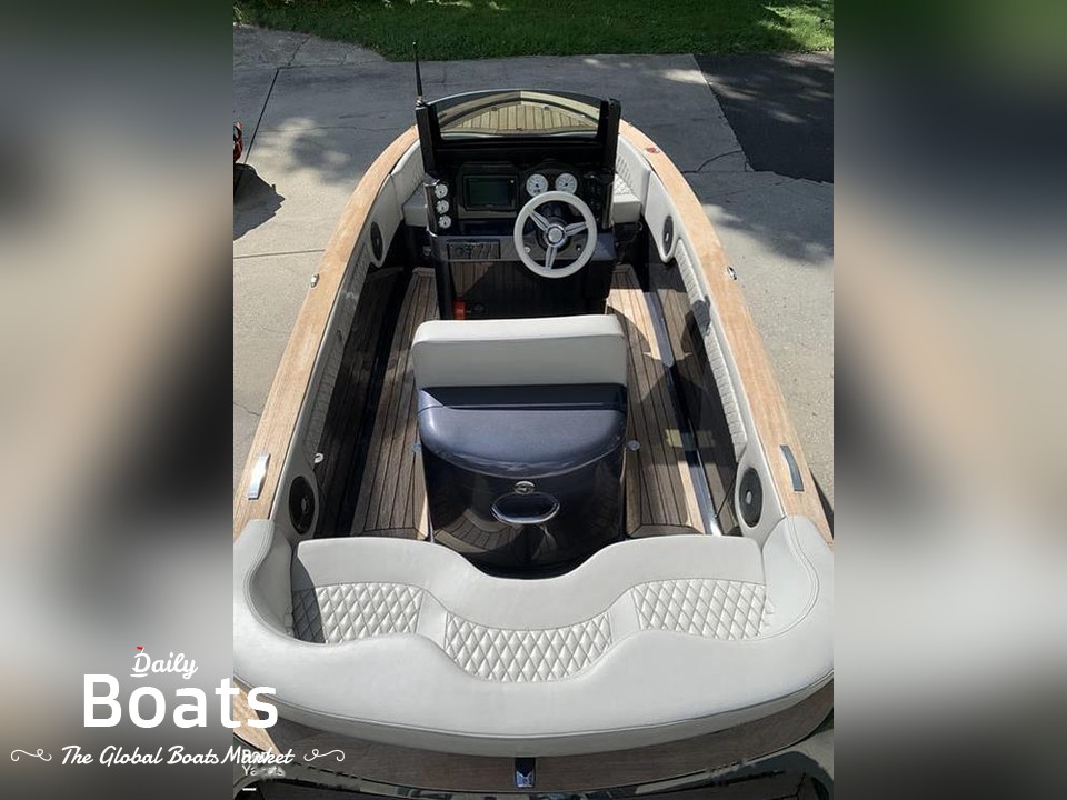 2015 Carbon Craft Yachts Cc130 TurboJet Luxury Tender for sale. View