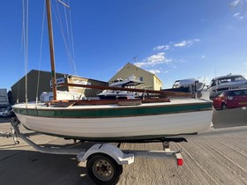 2002 Clinker Sailing Dayboat