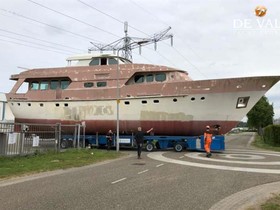 2019 De Vries Lentsch Yachts Motor for sale