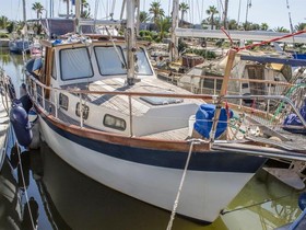 1981 Nauticat Yachts 33 satın almak