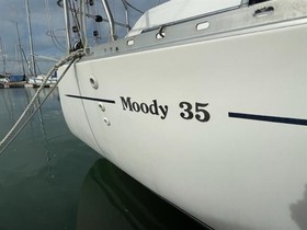 Kupić 1995 Moody 35