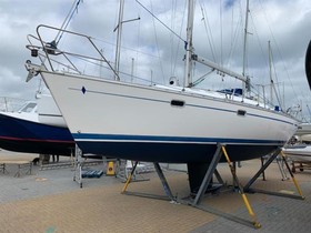 1996 Bavaria Yachts 33