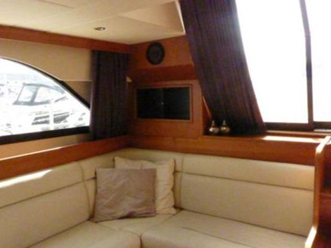 1989 Princess 435 Flybridge for sale. View price, photos and Buy 1989 ...