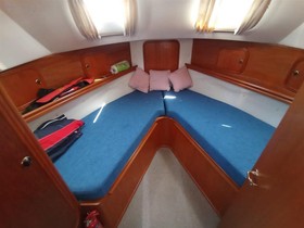 1985 Aquastar 38 Aft Cabin