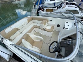 2016 Bayliner Boats 642 en venta