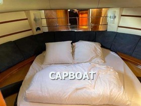 2000 Azimut Yachts 46