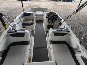 Kupiti 2019 Bayliner Boats Element E18