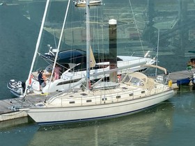 Island Packet Yachts 440