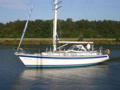Hallberg Rassy 36