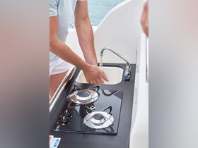 2023 Quicksilver Boats Activ 875 Sundeck