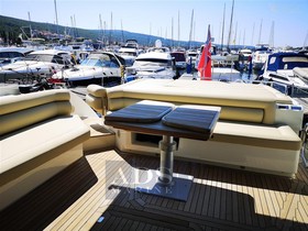 2011 Sunseeker Predator 64 en venta