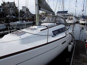2011 Beneteau Boats Oceanis 310 на продажу