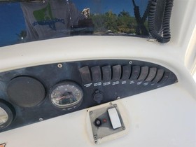 2004 Boston Whaler Boats 320 Outrage