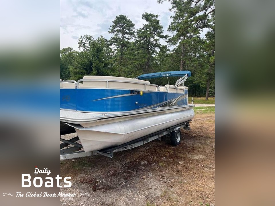 2021 Avalon Pontoon Boats Gs 2185 Cr Saltwater Series for sale. View