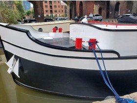 2001 Luxe Motor 70 Dutch Barge