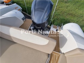 Kupiti 2020 Capelli Boats Tempest 800