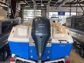 2018 Robalo Boats R202 Explorer