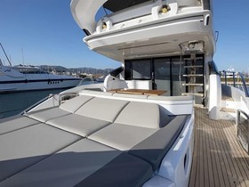 Kupić 2019 Princess Yachts S65