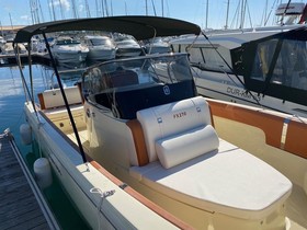 2021 Invictus Yachts 270Fx