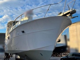 1974 Hatteras Yachts 43