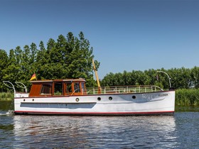 Engelbrecht Salonboot 13M