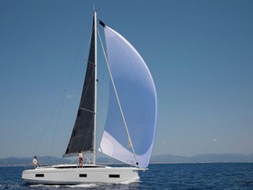 2023 Bavaria Yachts 38 for sale