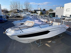 Buy 2023 Bénéteau Boats Flyer 800 Sundeck