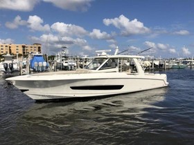2019 Boston Whaler Boats for sale
