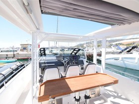 Купить 2016 Axopar Boats 37 Sun-Top