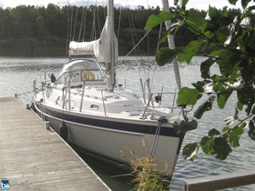 Hallberg Rassy 37