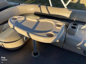 2016 Sun Tracker 20 Fishing Barge Dlx in vendita