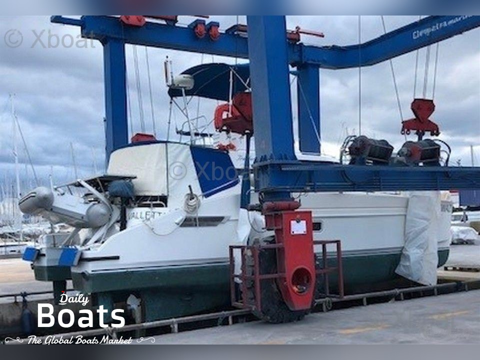 2004 Fountaine Pajot Greenland 34 for sale. View price, photos and Buy