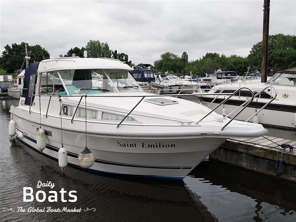 2005 Marex 280