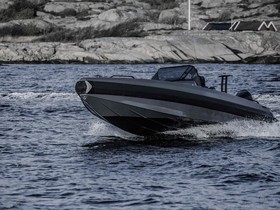 Kjøpe 2023 Iron Boats 827