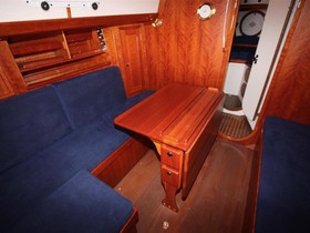 2004 Morris Yachts 34 Ocean