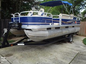 2013 Tracker Boats 20 Fishin' Barge na prodej