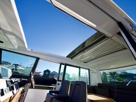 Axopar 37 Cabin