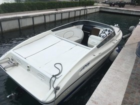 2001 Performance 607 in vendita